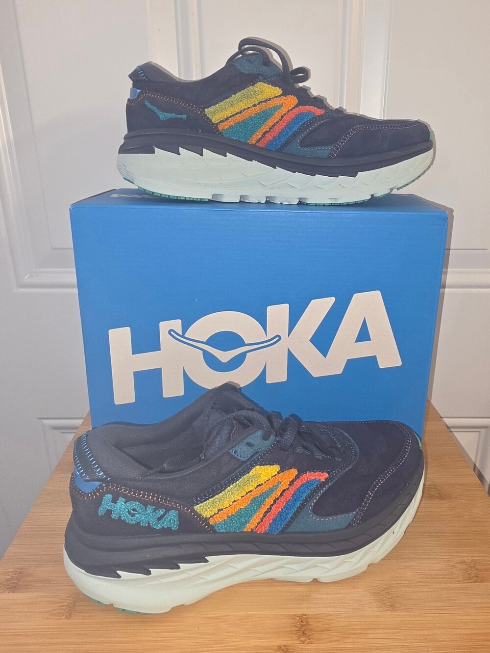 NEW!! HOKA U Bondi L - Navy Suede Leather Sneakers with Multicolor Accent